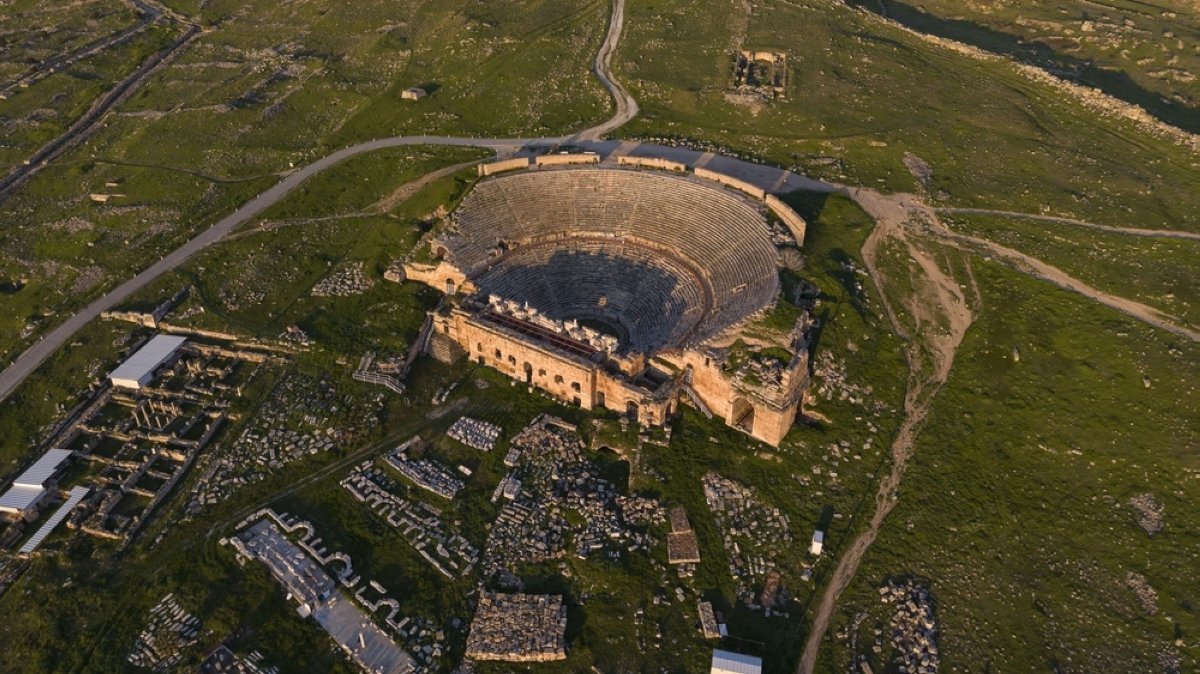 Türkiye, Italy expand cultural ties through archaeology