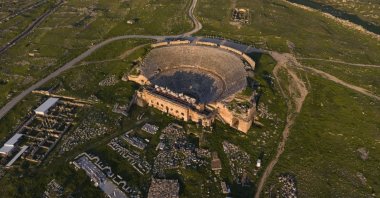 An aerial view of the ancient city of Hierapolis, Denizli, western Türkiye. (Shutterstock Photo)