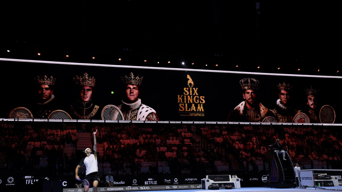 Taylor Fritz serves against Alexander Zverev in their quarterfinal match during day one of the Six Kings Slam 2025 at ANB Arena, Riyadh, Saudi Arabia, Oct. 15, 2025. (Getty Images Photo)