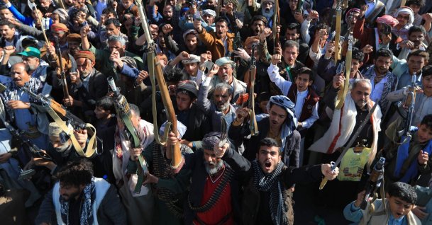 Supporters of the Houthis brandish their weapons during a protest against Saudi Arabia, in Sanaa, Yemen, Oct. 9, 2026. (AFP Photo)