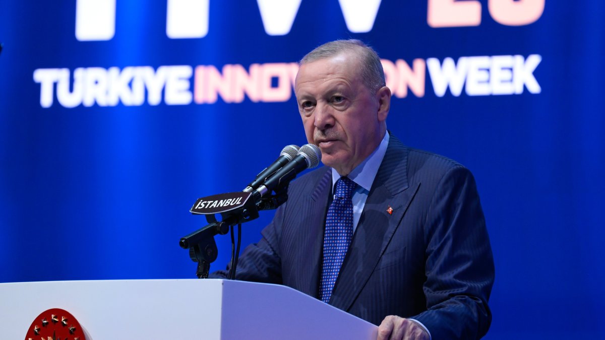 President Recep Tayyip Erdoğan delivers a speech at a program in Istanbul, Türkiye, Oct. 16, 2026. (AA Photo)
