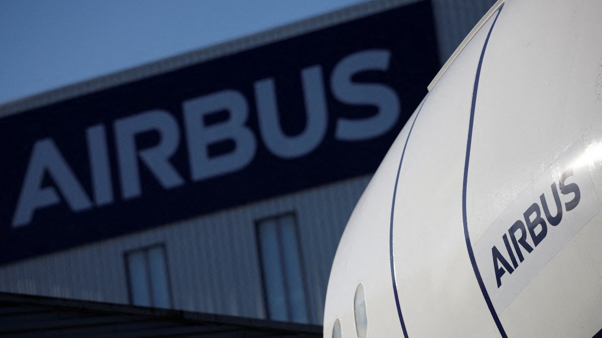 The logo of Airbus is pictured outside the Airbus facility in Saint-Nazaire, France, Nov. 7, 2023. (Reuters Photo)