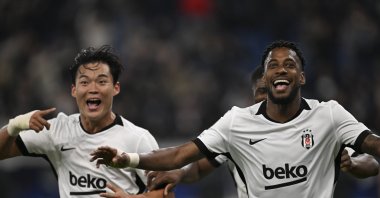 Beşiktaş's Amir Murillo (R celebrates after scoring against Hoffenheim during their UEFA Europa League match at SNP Arena, Sinsheim, Germany, Oct. 15, 2026. (AA Photo).