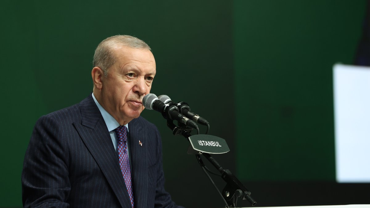 Turkish President Recep Tayyip Erdoğan speaks during the opening ceremony for Istanbul University Hospital’s Çapa and Esenyurt campuses and a groundbreaking ceremony for new healthcare facilities, Istanbul, Türkiye, Oct. 17, 2026. (AA Photo)