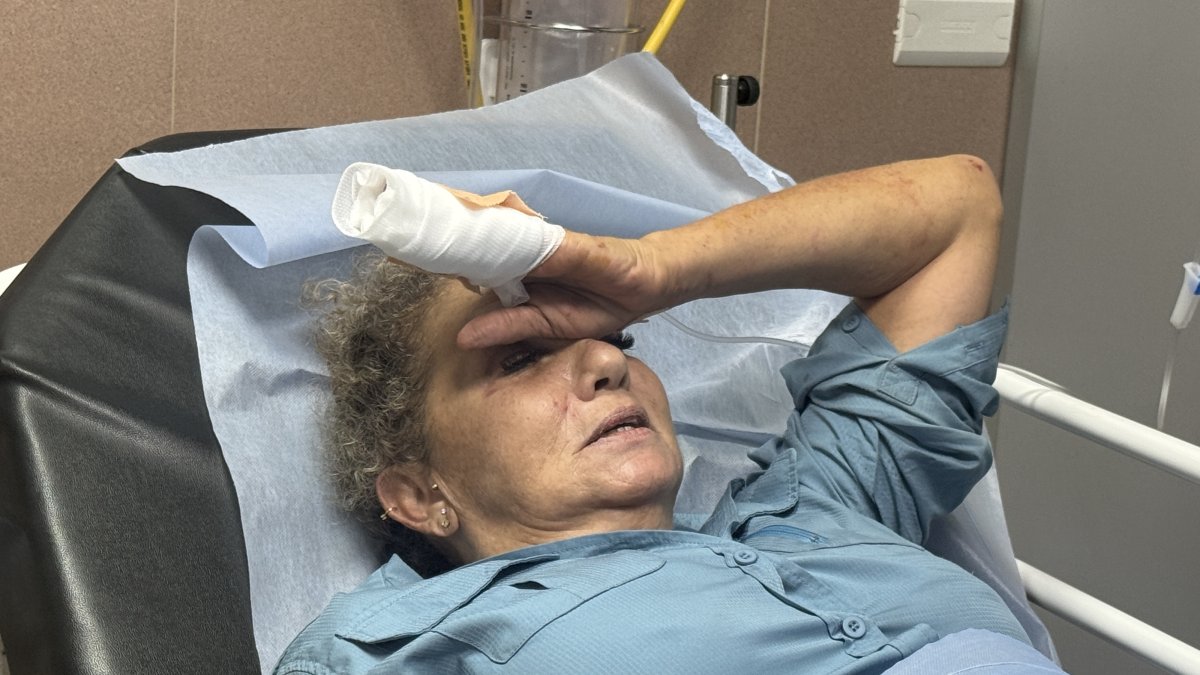 Washington Post journalist Heidi Levine hospitalized at a hospital in Ramallah, Oct. 16, 2026. (AA Photo)