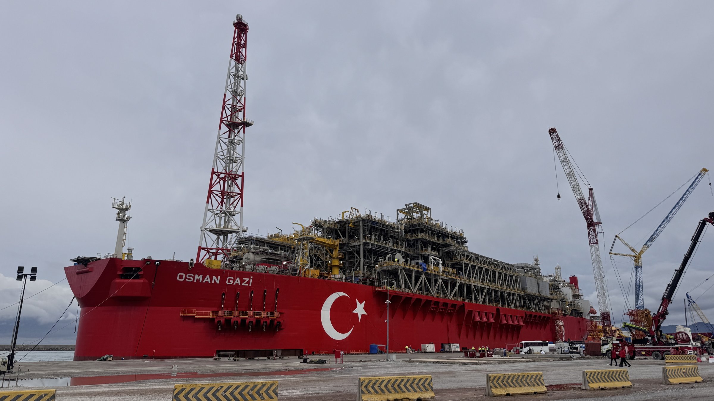 Türkiye's first floating natural gas production platform, Osman Gazi, is photographed in Zongludak, northern Türkiye, Oct. 17, 2026. (AA Photo)