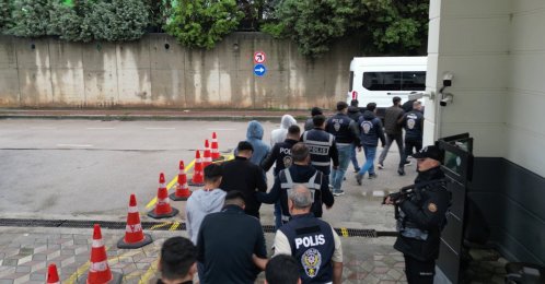 Police officers detain suspects during an operation, Kocaeli, Türkiye, Oct. 15, 2026. (AA Photo)
