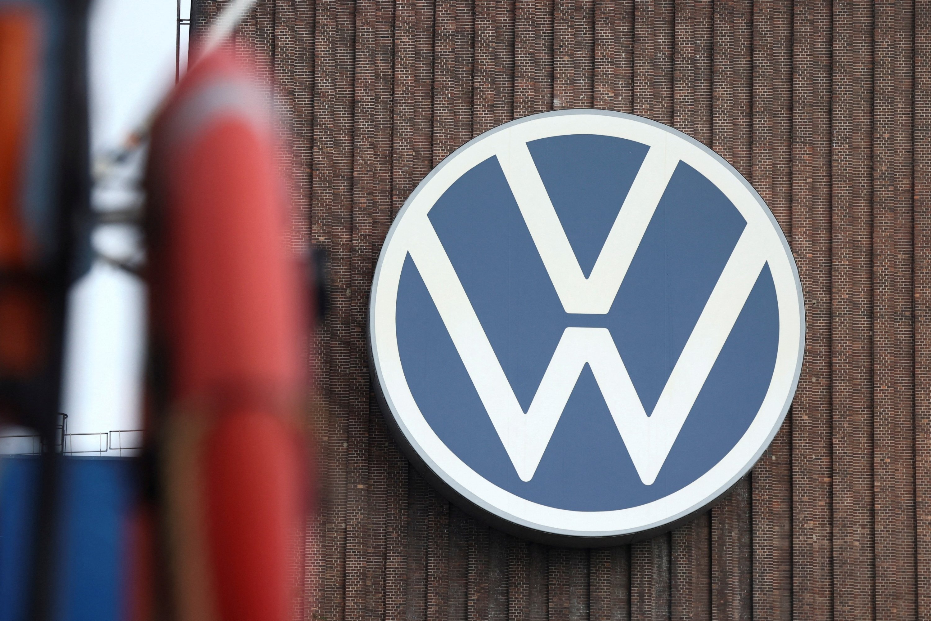 Struggling Volkswagen to freeze global wages through 2030