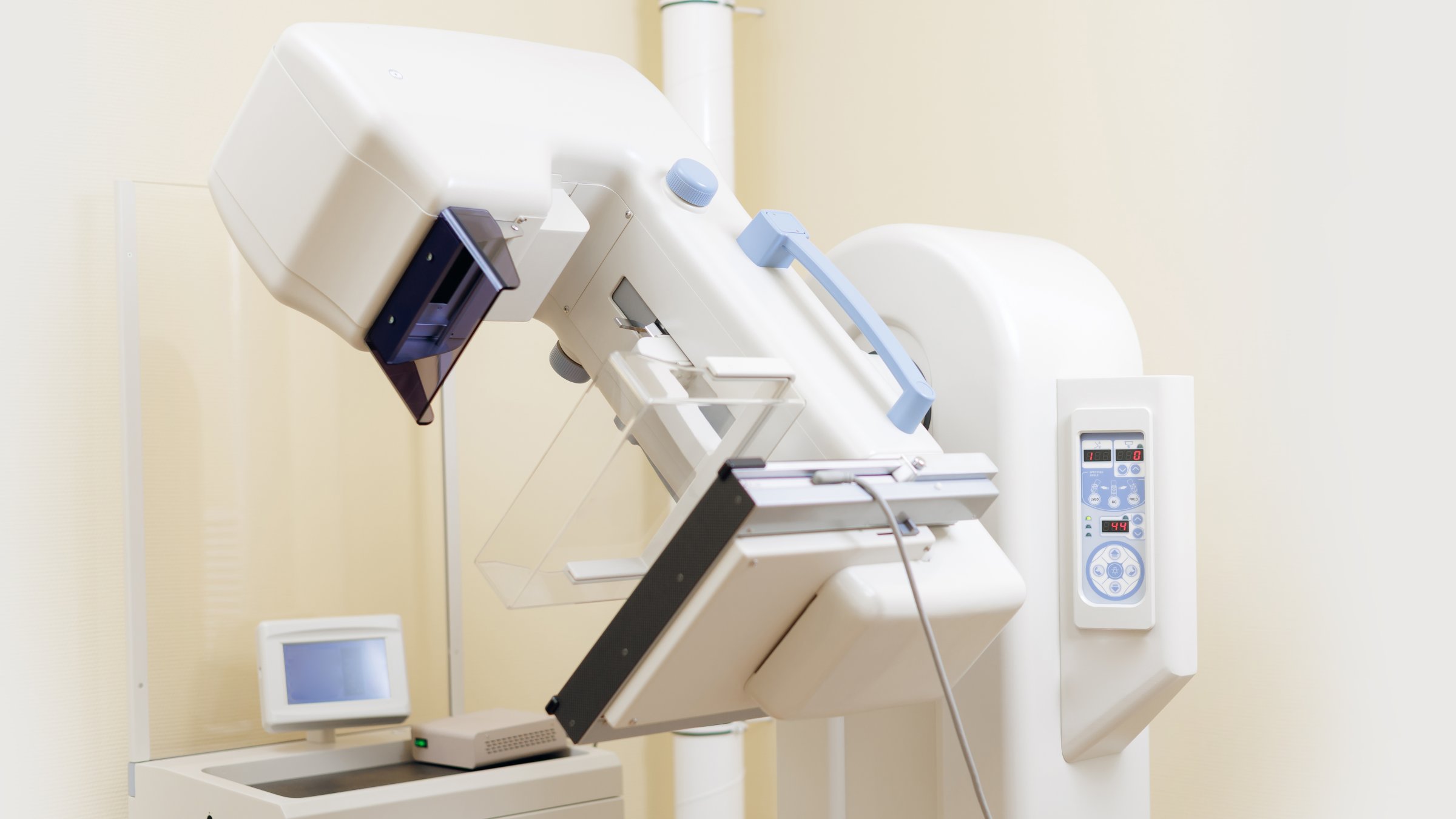 A mammography machine is used to screen for breast cancer at a radiology center. (Shutterstcok Photo)