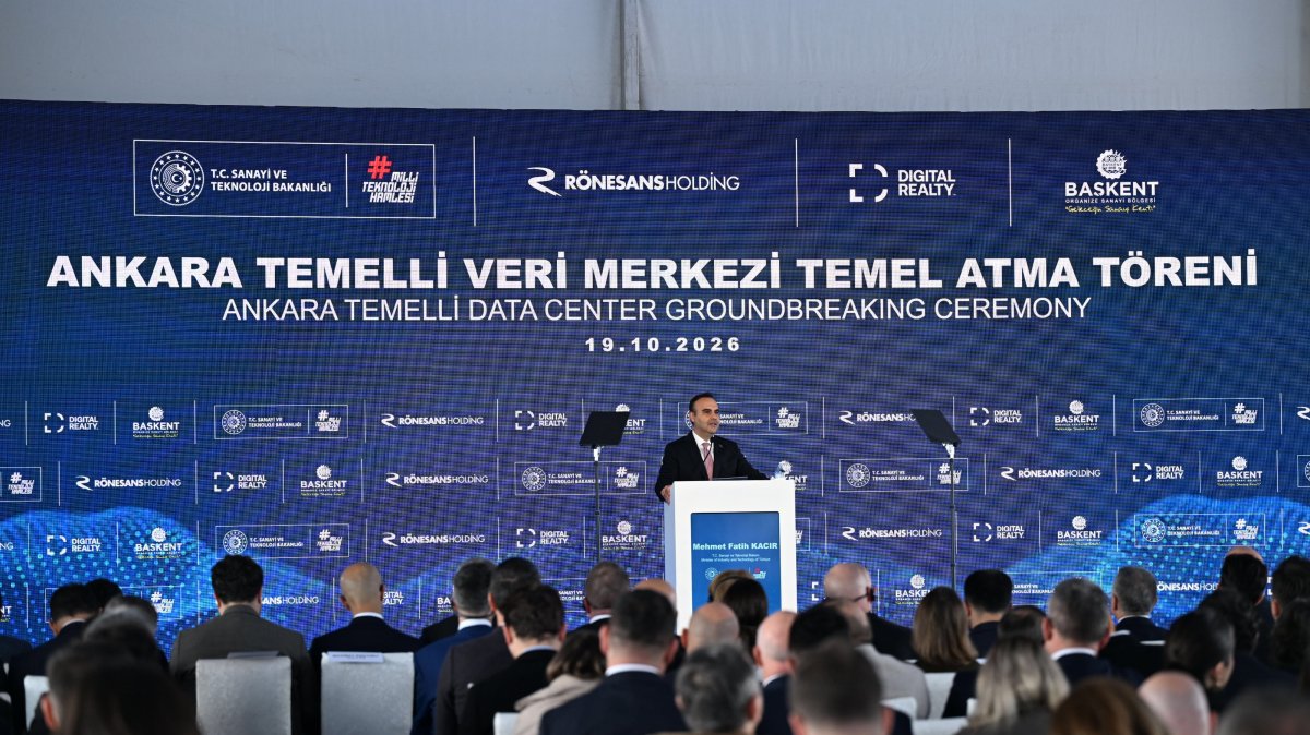 Industry and Technology Minister Mehmet Fatih Kacır addresses the groundbreaking ceremony for a data center complex, Ankara, Türkiye, Oct. 19, 2026. (AA Photo)