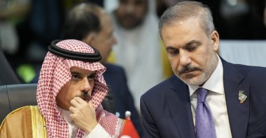 Foreign Minister Hakan Fidan and Saudi Arabian Foreign Minister Prince Faisal bin Farhan Al Saud attend the G-20 foreign ministers meeting, Rio de Janeiro, Brazil, Feb. 21, 2024. (AP Photo)