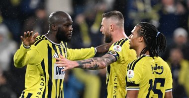 Fenerbahçe players celebrate after a goal in a Süper Lig match against Alanyaspor, Istanbul, Türkiye, Oct. 17, 2026. (AA Photo)