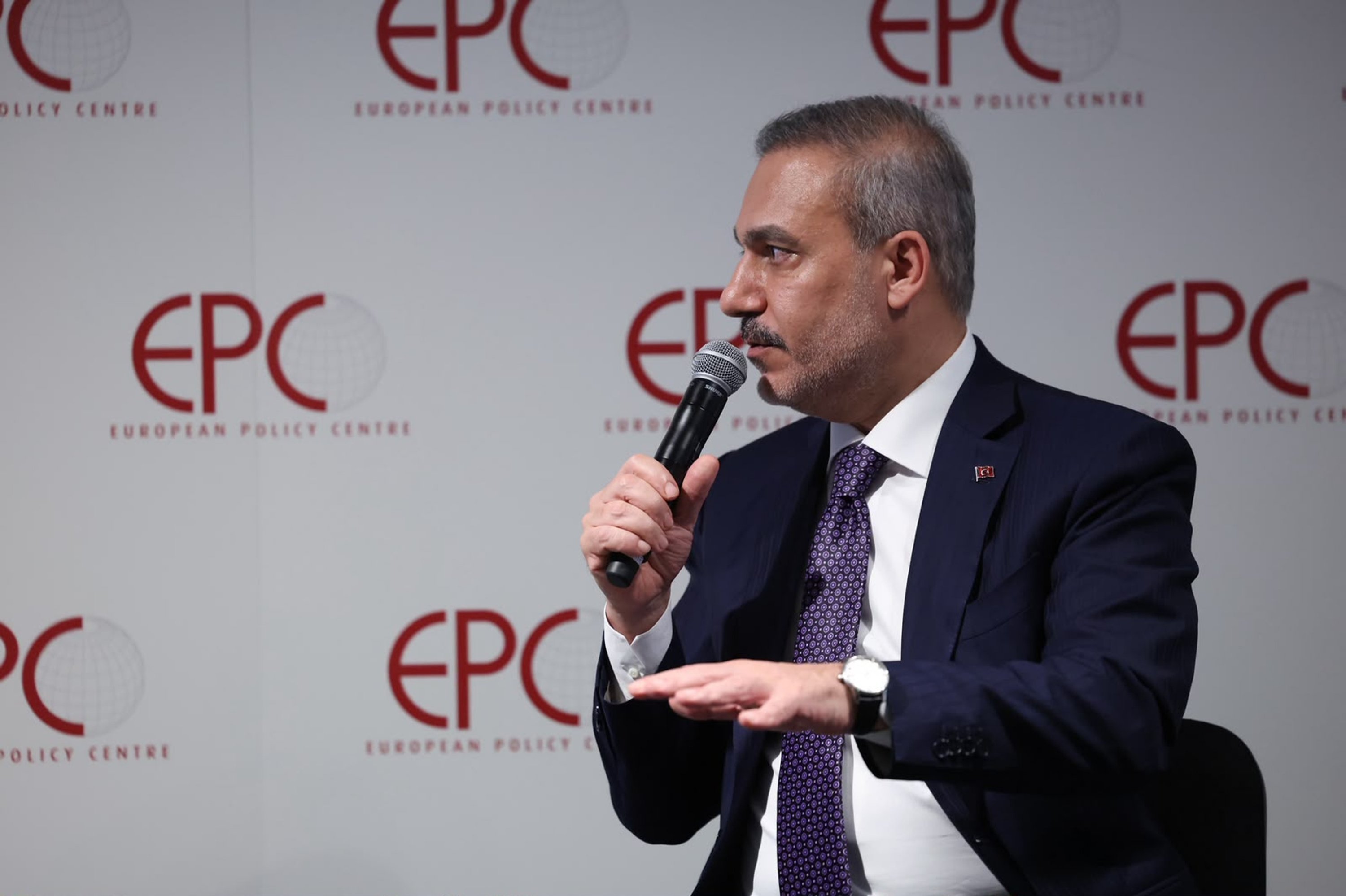 FM Fidan discusses Türkiye’s maritime deal with rival Libyan leaders