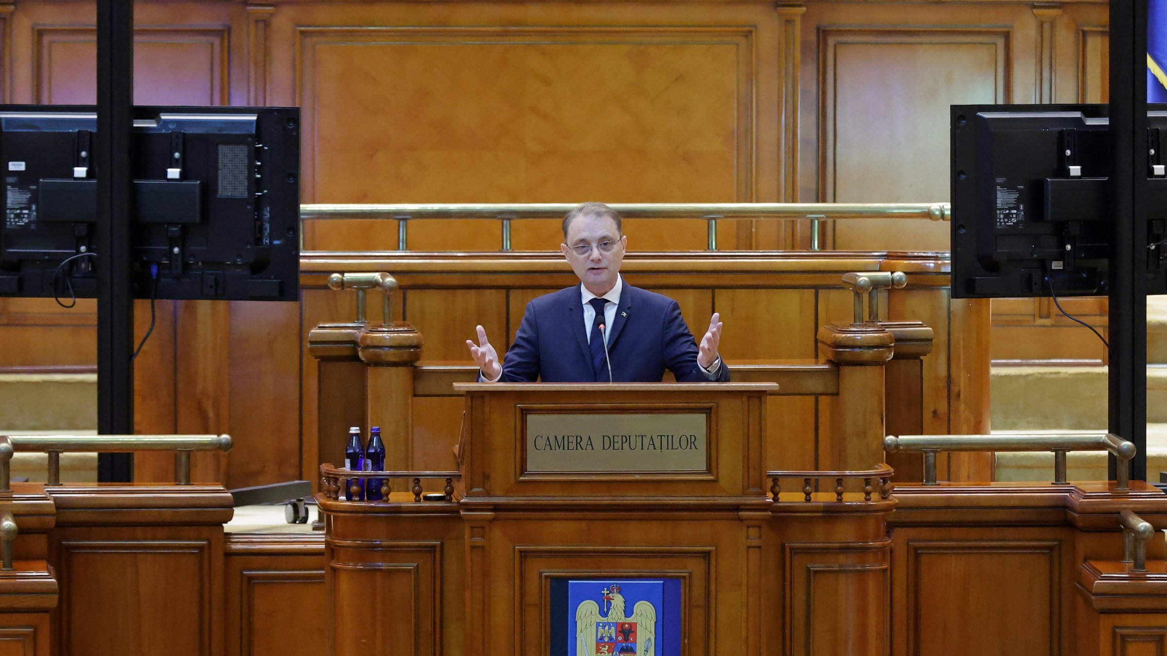 Romania's Prime Minister-designate Luca Niculescu delivers a speech before a confidence vote on his cabinet during a plenary session of the Parliament assembly in Bucharest, Romania, Oct. 20, 2026. (EPA Photo)