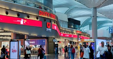 A duty-free zone at Istanbul Airport, Istanbul, Türkiye, June 5, 2025. (Shutterstock Photo)