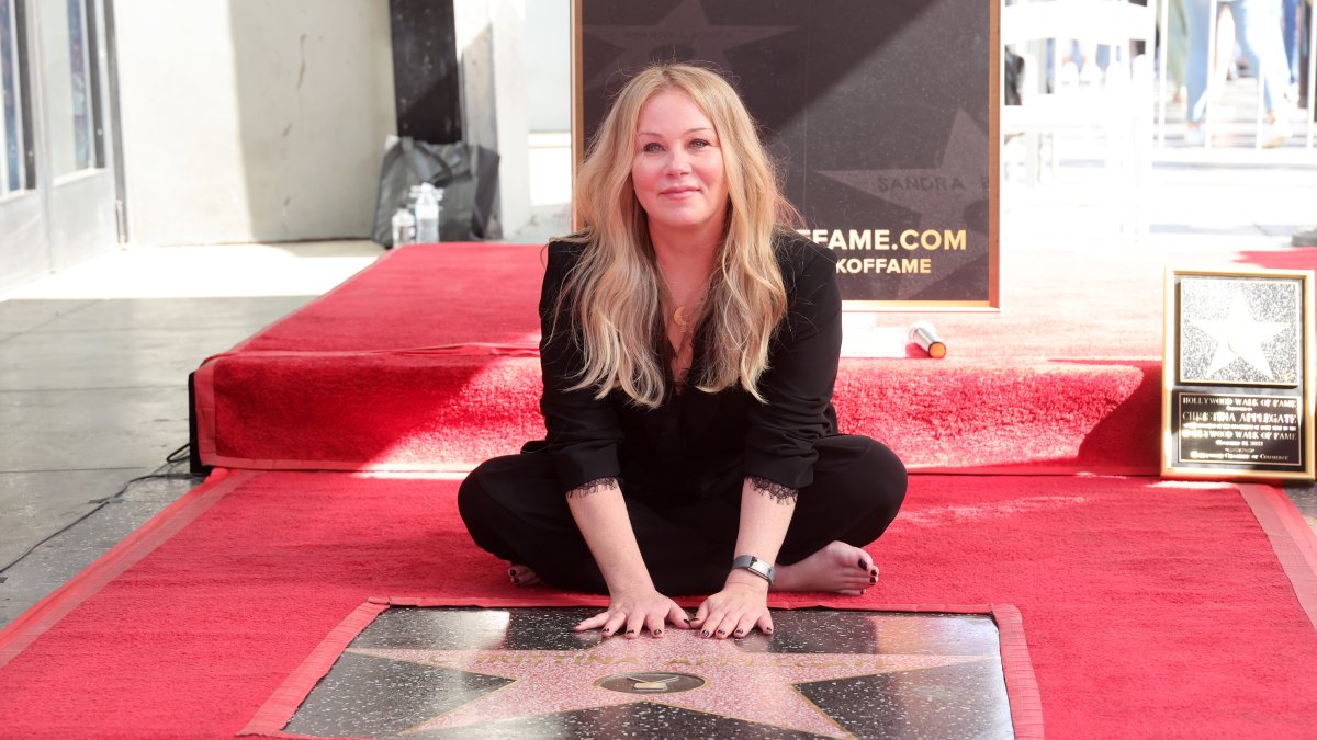 Christina Applegate honored with a star on the Hollywood Walk Of Fame, Los Angeles, U.S., Nov. 14, 2022. (Getty Images Photo)
