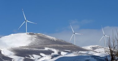 A general view of wind turbines and solar panels, Bitlies, eastern Türkiye, Feb. 18, 2025. (AA Photo)