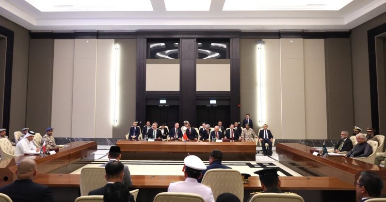 Delegations of Qatar, Türkiye, Indonesia and Pakistan meet in Doha, Qatar, Oct. 21, 2026. (AA Photo)