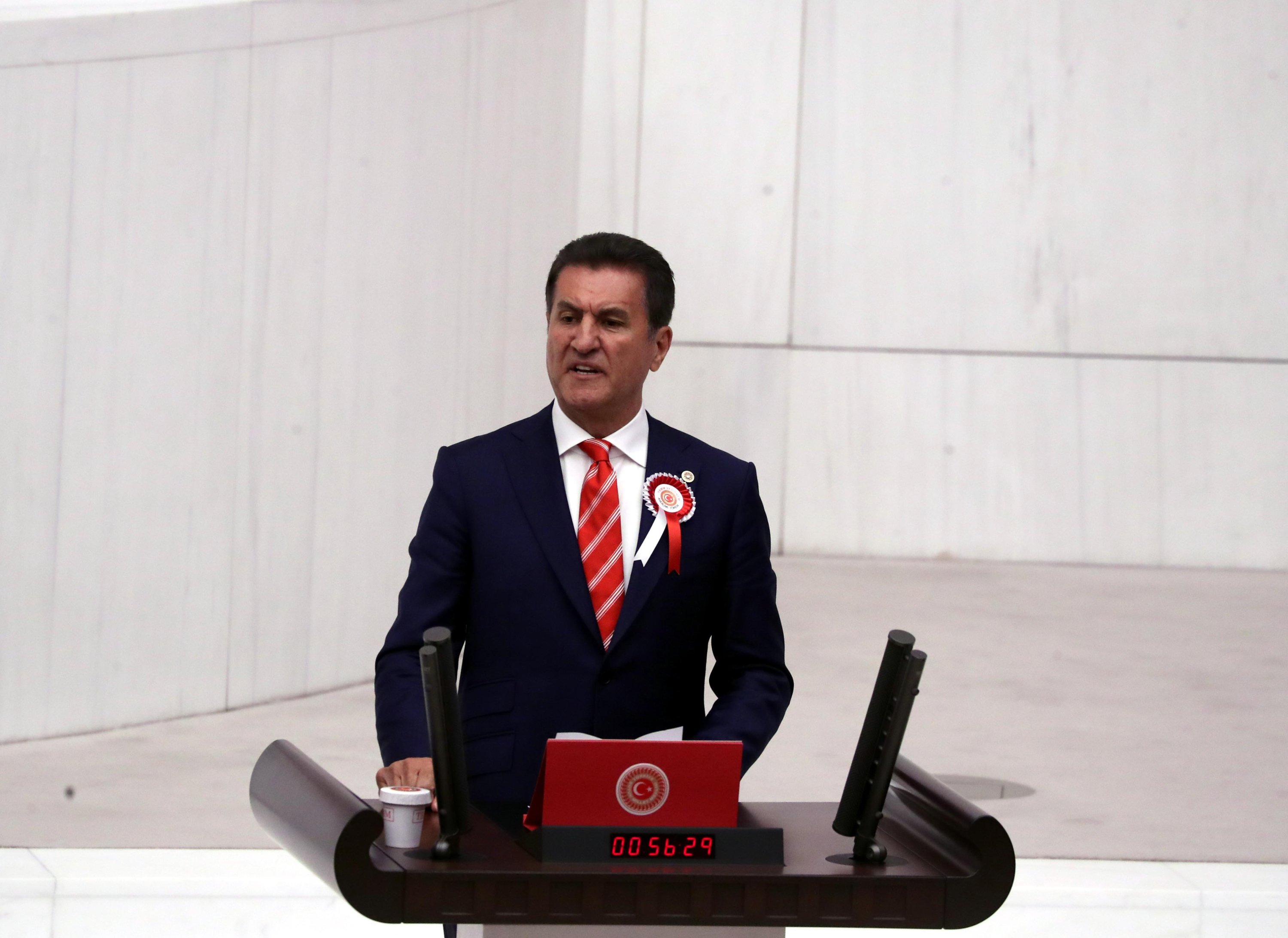 Legal troubles close in on prominent Turkish lawmaker Sarıgül