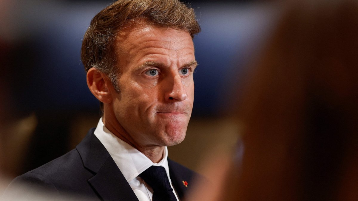 France's President Emmanuel Macron speaks to members of the media in Lusail, Qatar, Oct. 21, 2026. (AFP Photo)