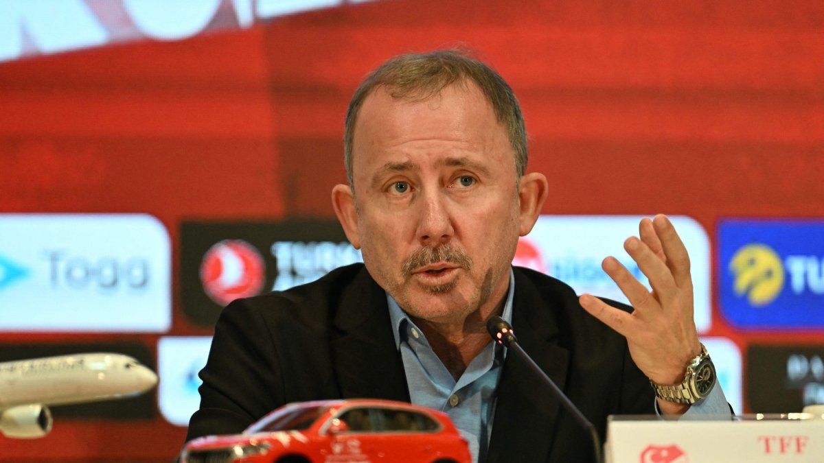 Newly appointed head coach of Türkiye's national football team, Sergen Yalçın, speaks during a signing ceremony at the TFF Riva Facilities, Istanbul, Türkiye, Oct. 22, 2026. (AFP Photo)