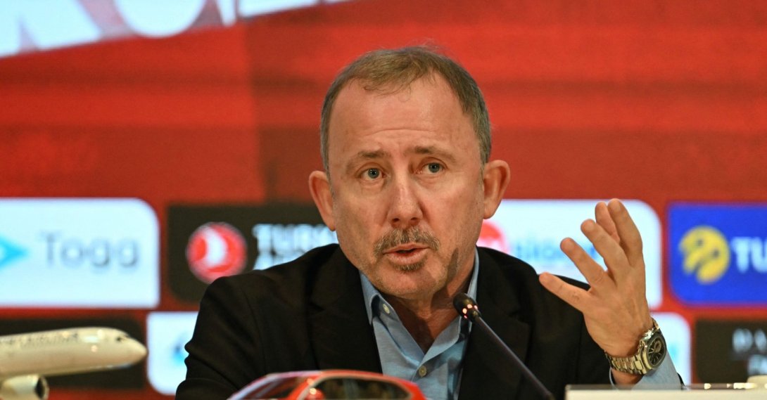 Newly appointed head coach of Türkiye's national football team, Sergen Yalçın, speaks during a signing ceremony at the TFF Riva Facilities, Istanbul, Türkiye, Oct. 22, 2026. (AFP Photo)