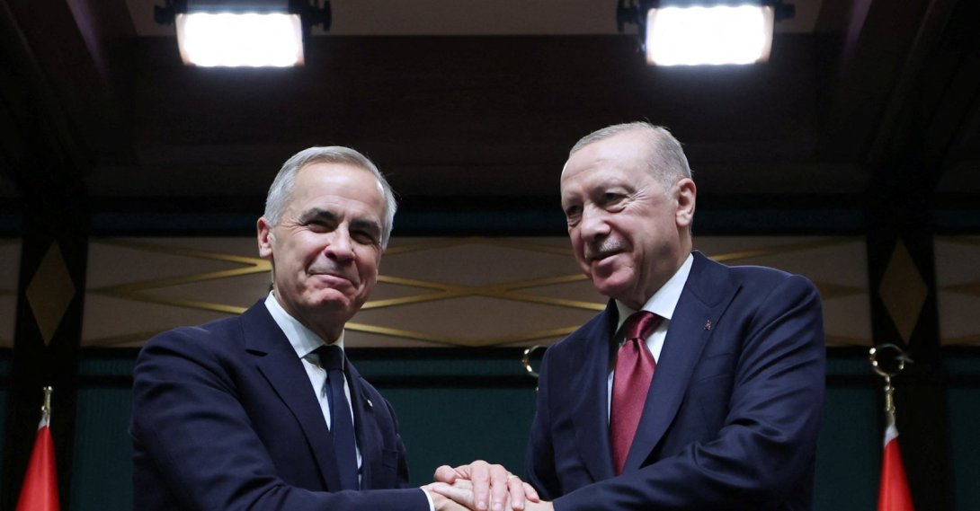 President Tayyip Erdoğan and Canadian Prime Minister Mark Carney shake hands during a press conference at the presidential palace in Ankara, Oct. 22, 2026. (Presidency Handout via Reuters)