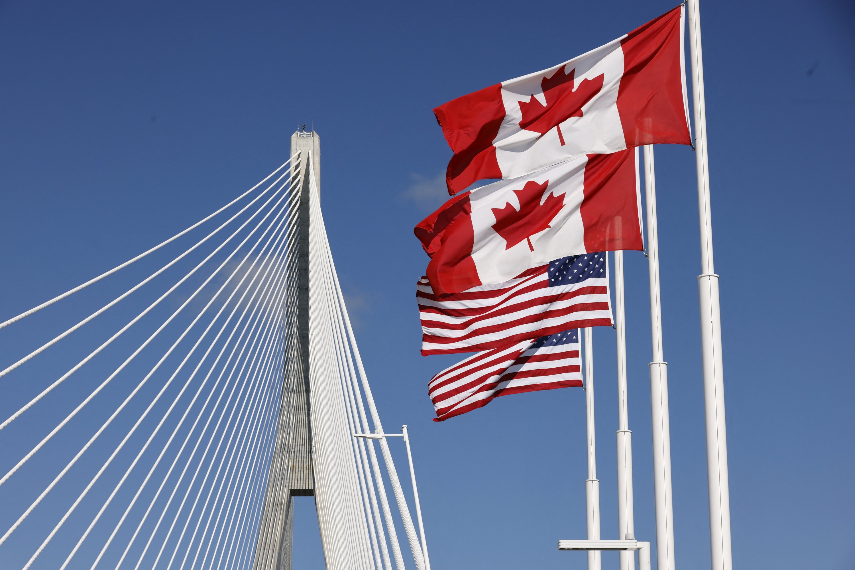 Trump may scrap 50% tariffs on Canadian goods to aid GOP senator