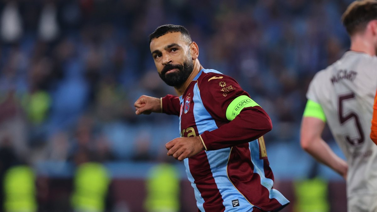 Trabzonspor’s Mohamed Salah celebrates after scoring a penalty during the UEFA Conference League match against Scottish side Heart of Midlothian at Papara Park, Trabzon, Türkiye, on Oct. 22, 2026. (AA Photo)