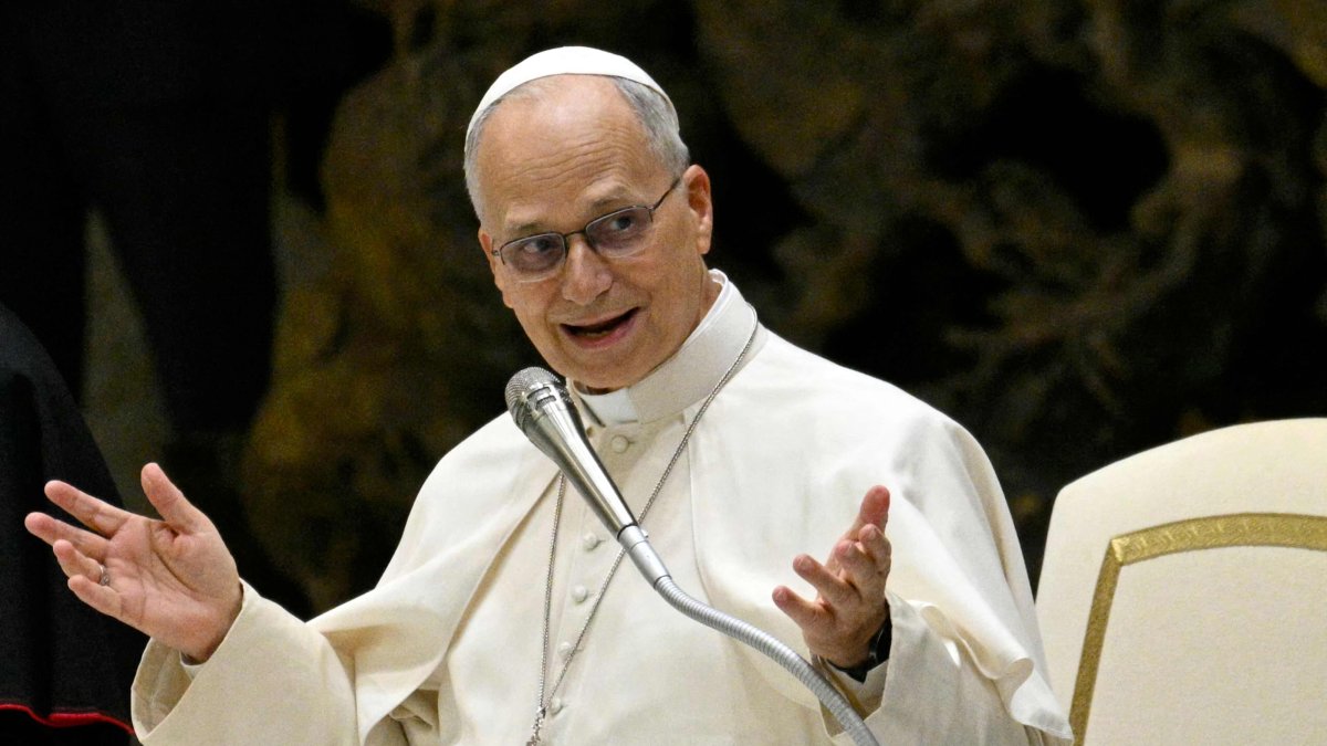 Pope Leo XIV attends the "International Congress of School and University Pastoral Care" at the Paul VI Hall, the Vatican, Oct. 22, 2026. (AFP Photo)
