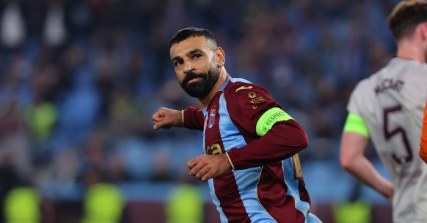 Trabzonspor’s Mohamed Salah celebrates after scoring a penalty during the UEFA Conference League match against Scottish side Heart of Midlothian at Papara Park, Trabzon, Türkiye, on Oct. 22, 2026. (AA Photo)