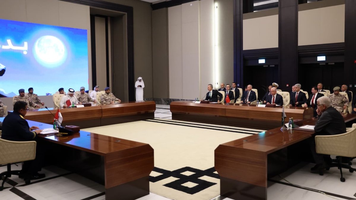 Delegations of Türkiye, Qatar, Pakistan and Indonesia meet for the new Badr pact, Doha, Qatar, Oct. 21, 2026. (AA Photo)