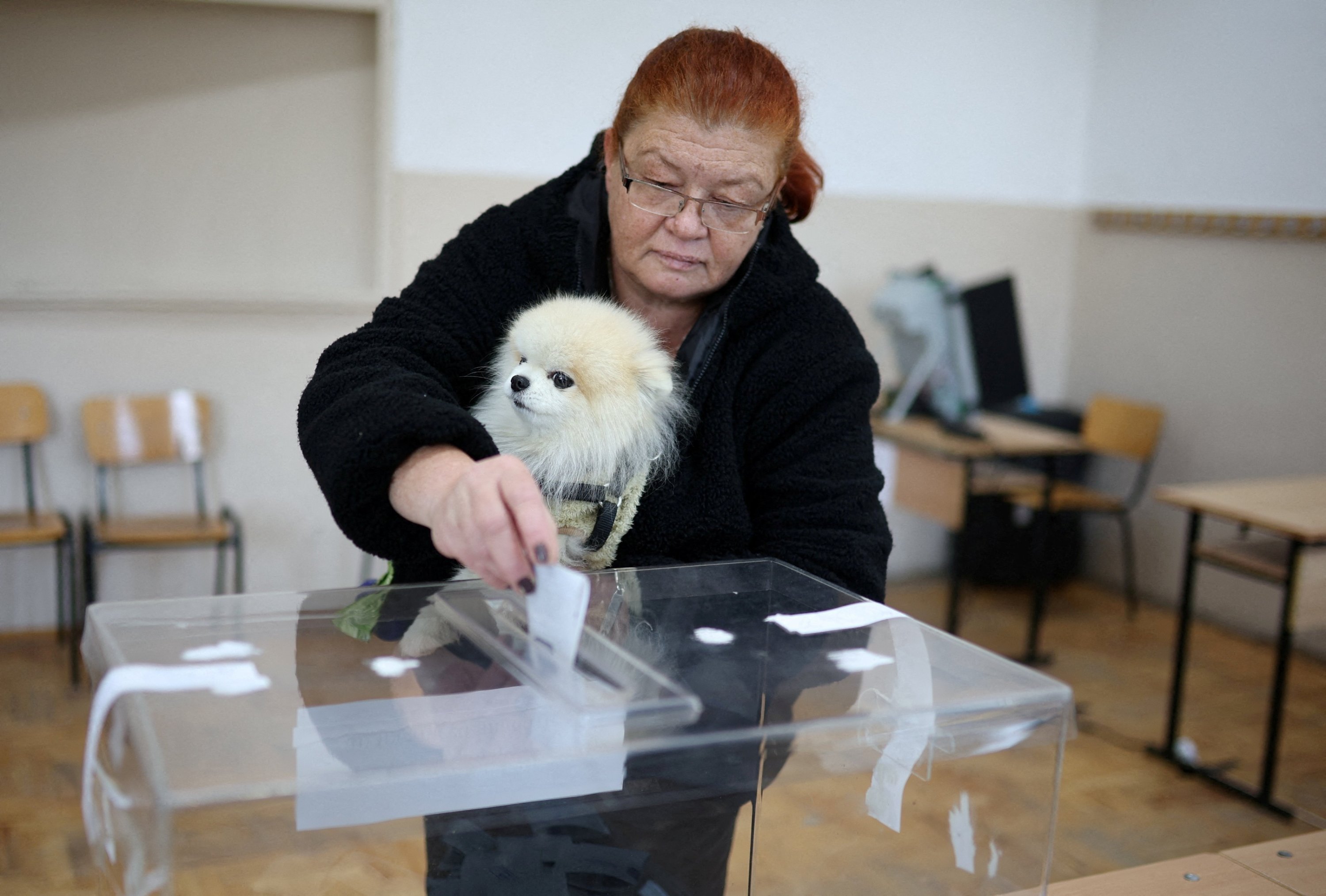 Bulgaria presidential election goes into runoff amid low turnout