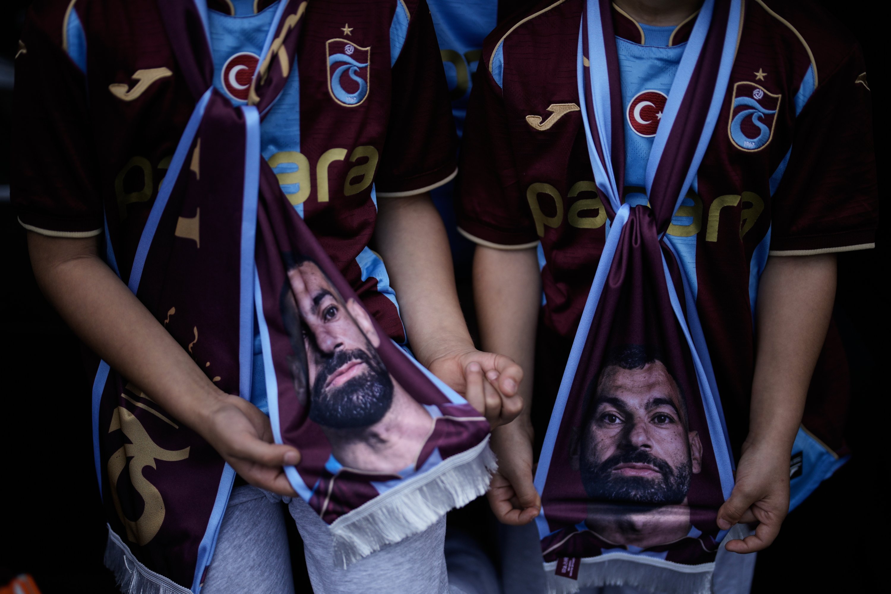 Football-mad Türkiye in love with Salah after Trabzonspor heroics