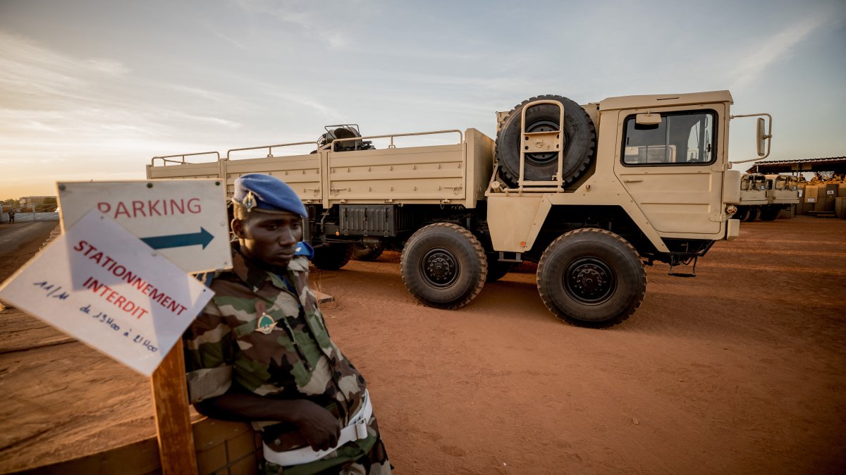 A soldier stands next to a stage during the handover of trucks as a support service to the Niger army, Niamey, Niger, Nov. 11, 2018. (AFP File Photo)