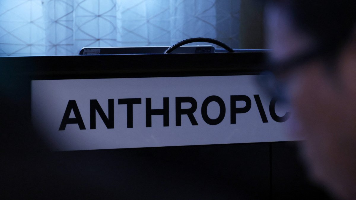 Anthropic’s logo is displayed at a media briefing marking the anniversary of the opening of Anthropic’s office in Tokyo, Japan, Oct. 14, 2026. (Reuters Photo)