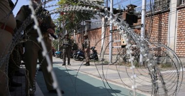 Indian paramilitary soldiers stand guard during a Jammu and Kashmir Pradesh Congress Committee (JKPCC) protest, Srinagar, the summer capital of Kashmir, Oct. 8, 2026. (EPA Photo)