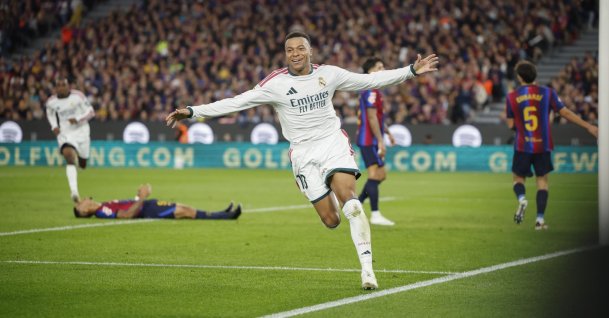 Real Madrid's Kylian Mbappe celebrates after scoring the winning goal in a La Liga match against Barcelona at Nou Camp, in Barcelona, Spain, Oct. 25, 2026. (EPA Photo)