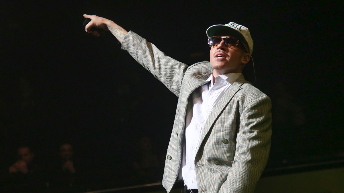 American rapper Macklemore vows to keep speaking out for Palestine