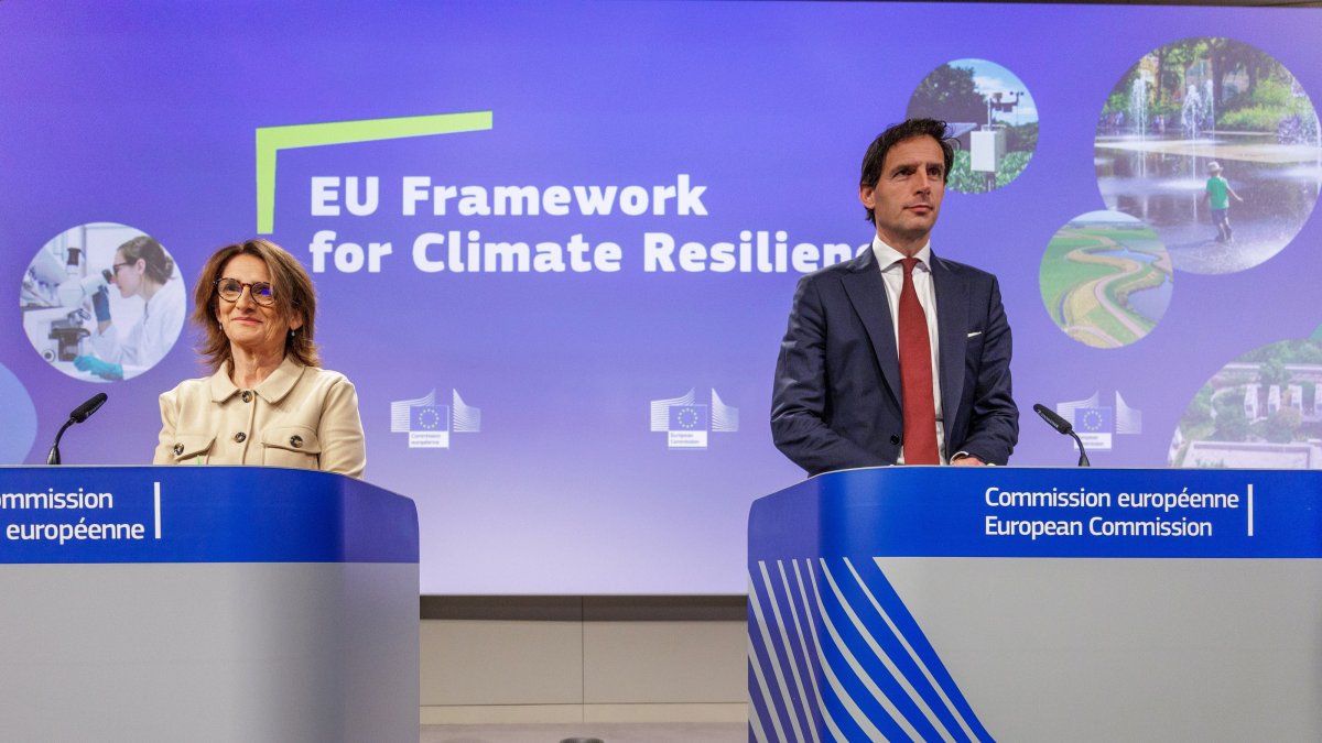 European Commission Executive Vice-President for Clean, Just and Competitive Transition Teresa Ribera (L) and European Commissioner for Climate, Net Zero and Clean Growth Wopke Hoekstra attend a press conference on the EU framework for climate resilience following the readout of the College meeting in Brussels, Belgium, Oct. 27, 2026.  (EPA Photo)