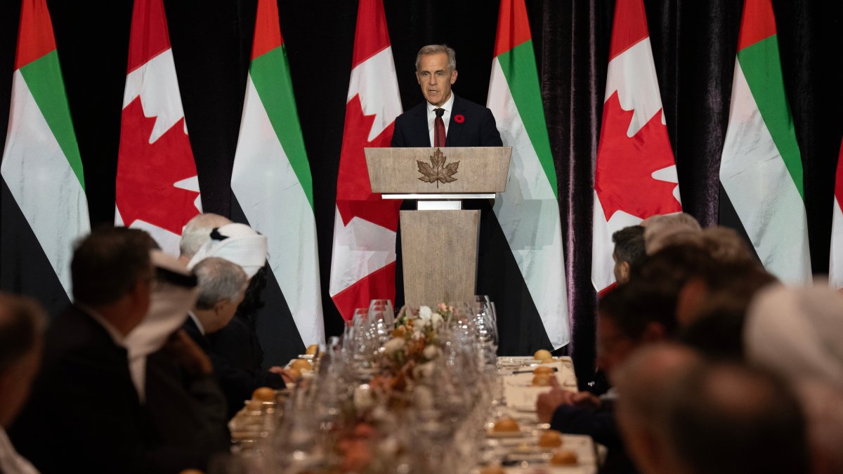 Canadian Prime Minister Mark Carney delivers remarks as he hosts Sheikh Khaled bin Mohammed bin Zayed Al Nahyan, Crown Prince of Abu Dhabi, U.A.E., at a state dinner in Ottawa, Monday, Oct. 26, 2026. (AP Photo)