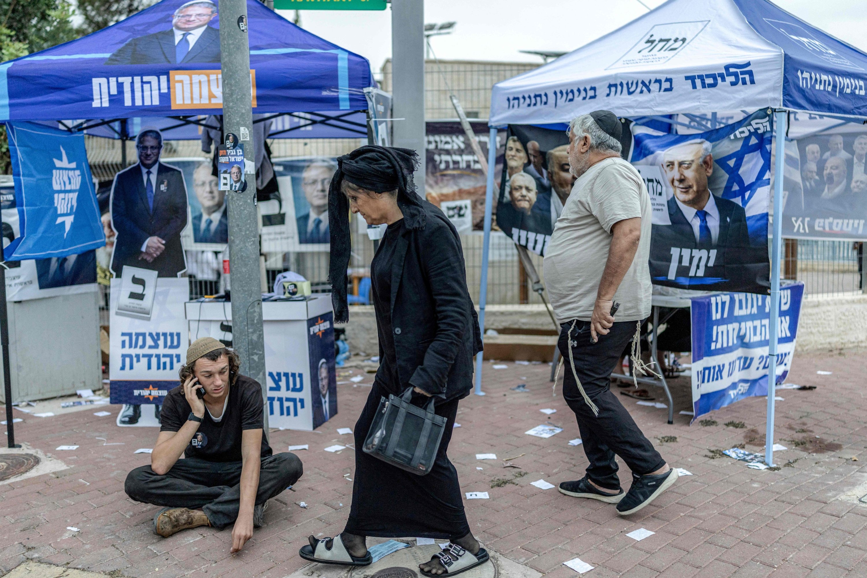 Netanyahu, Eisenkot deadlocked as Israel election delivers no clear winner