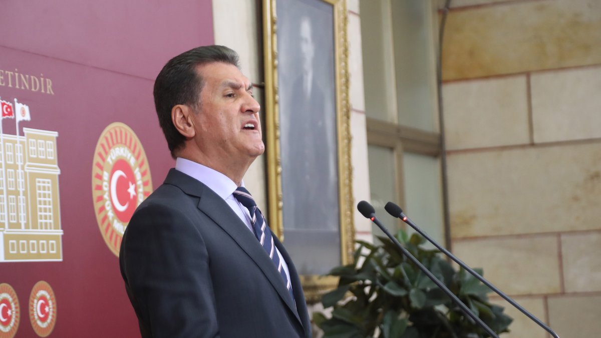 Mustafa Sarıgül speaks at a news conference at the Turkish Parliament, Ankara, Türkiye, June 2, 2023. (Photo by Ali Ekeyılmaz)