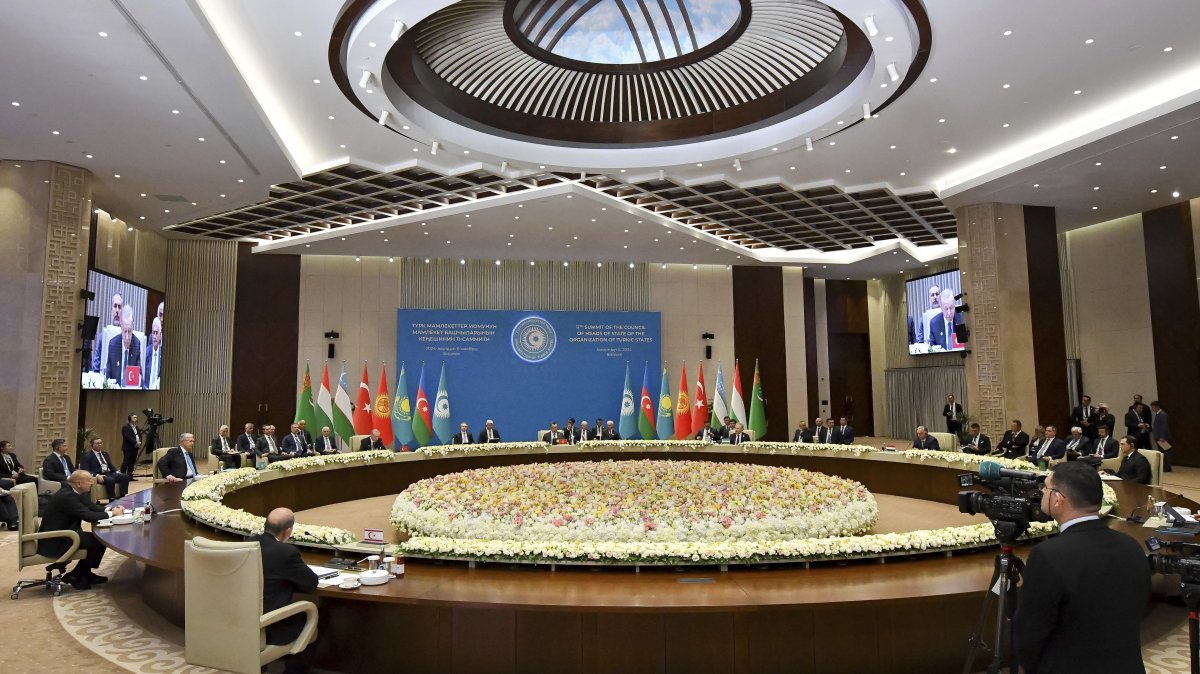 Heads of state take part in the summit of the Organization of Turkic States (OTS) at Yntymak Ordo State Residence, Bishkek, Kyrgyzstan, Nov. 6, 2024. (AP Photo)