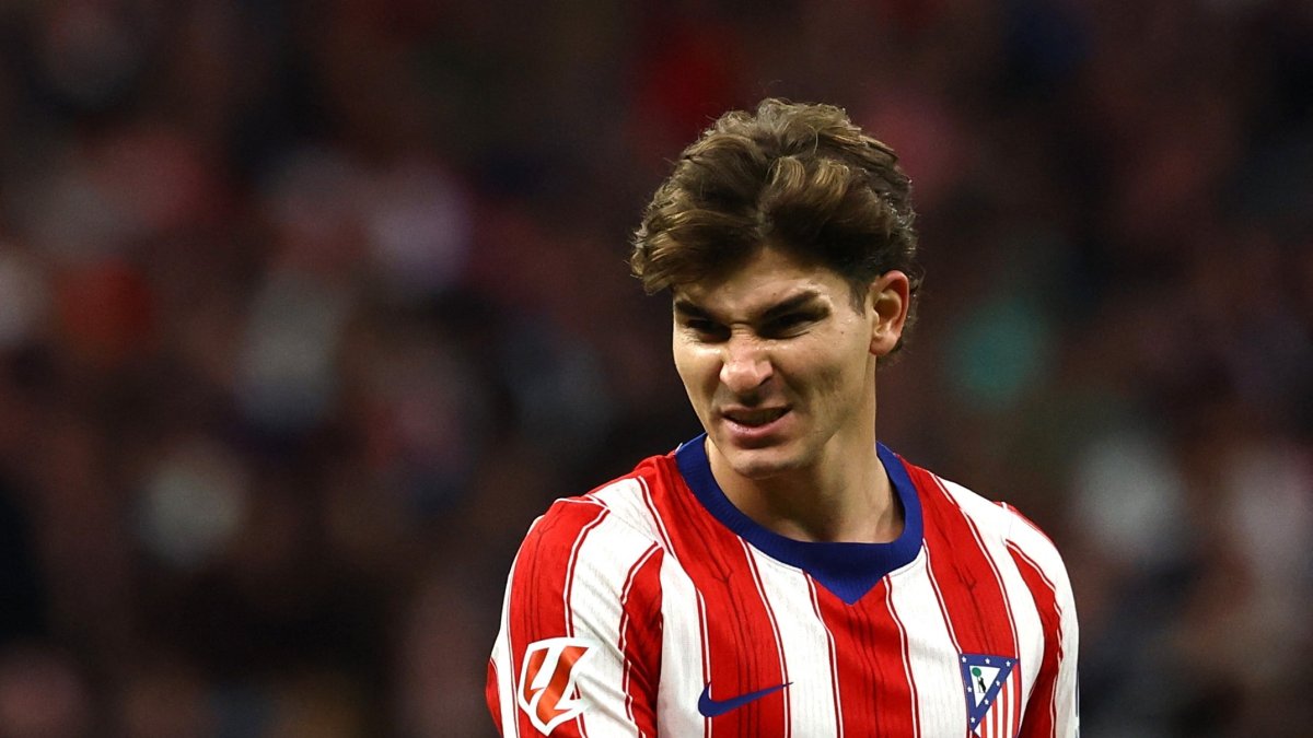 Atletico Madrid's Julian Alvarez reacts during the La Liga against Deportivo de A Coruna at the Riyadh Air Metropolitano, Madrid, Spain, Oct. 24, 2026. (Reuters Photo)