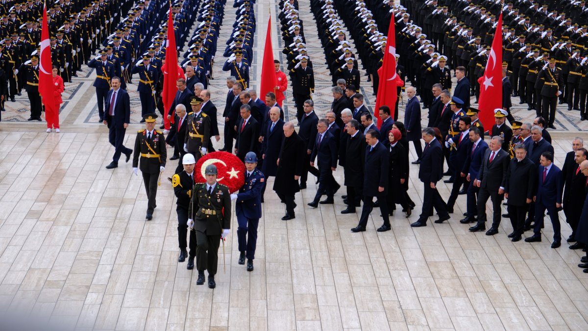 President Recep Tayyip Erdoğan and officials follow military officers as they carry a wreath to the tomb of Mustafa Kemal Atatürk on the occasion of Republic Day, Ankara, Türkiye, Oct. 29, 2026. (DHA Photo)