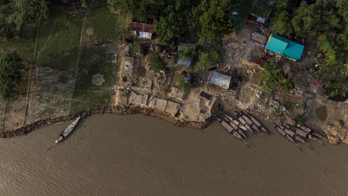 This aerial photograph shows the eroded Padma river embankment at Namo Jagannathpur village, Rajshahi division, Bangladesh, Oct. 12, 2026. (AFP Photo)