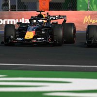 Red Bull Racing's Max Verstappen (L) and Liam Lawson race during the second practice session of the Mexico City Formula One Grand Prix at the Hermanos Rodriguez racetrack, Mexico City, Mexico, Oct. 30, 2026. (AFP Photo)